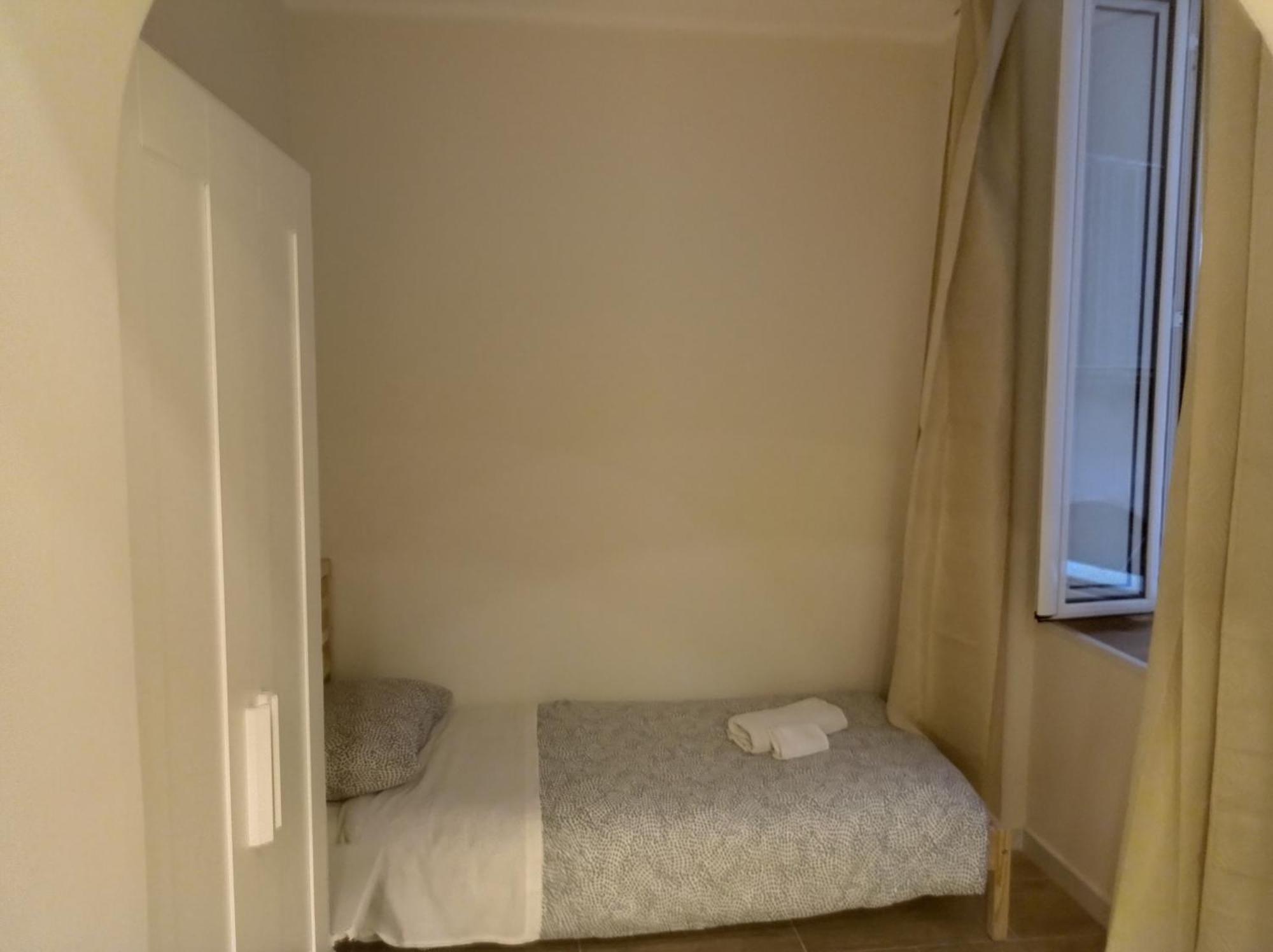 Duomo Apartament'S ナポリ エクステリア 写真